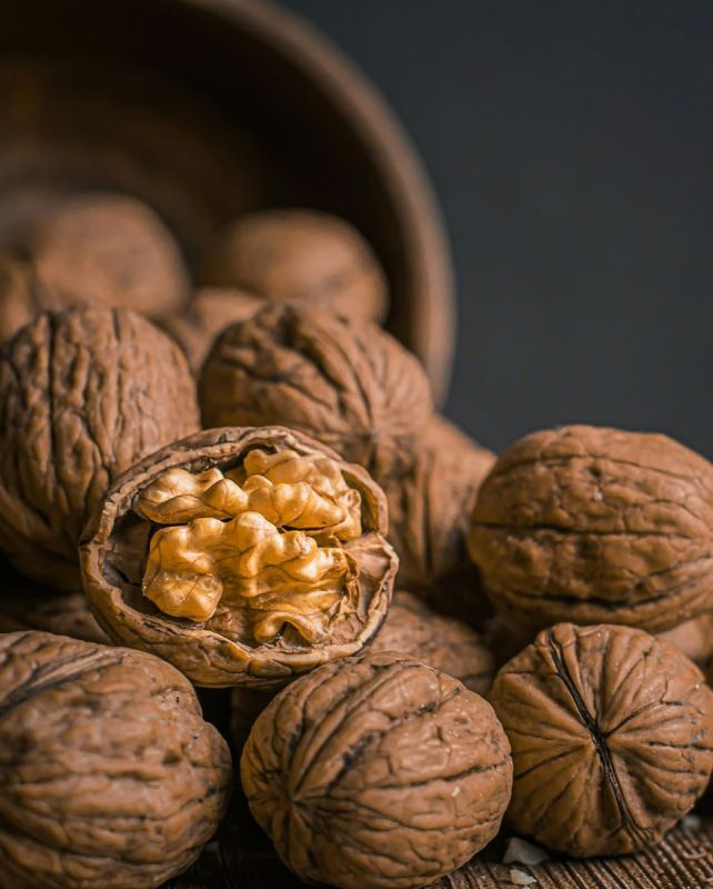 Как еда может помочь не стареть: доступные продукты для здоровья