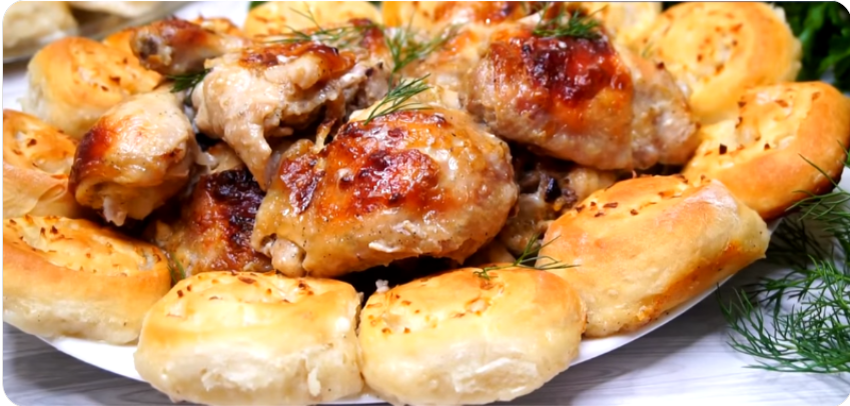 Курица и пампушки: вкусный семейный рецепт, который наполняет уютом