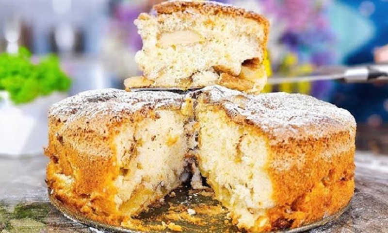 Шифоновая шарлотка с яблоками: идеальный десерт для осенних вечеров