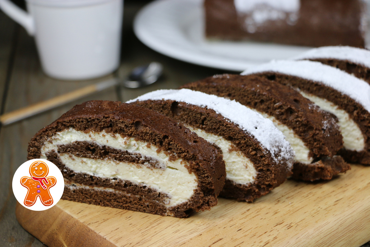 Медовый рулет с воздушным сливочно-сметанным кремом