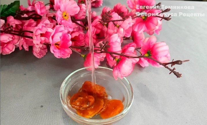 Кулич без дрожжей и замеса: легкий рецепт с изысканной глазурью