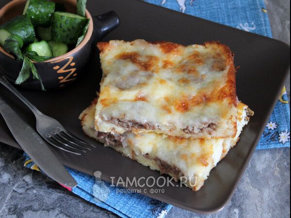 Второе дыхание для залежавшегося батона: вкусный пирог за 30 минут