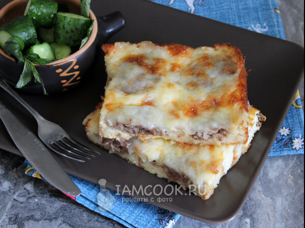 Второе дыхание для залежавшегося батона: вкусный пирог за 30 минут