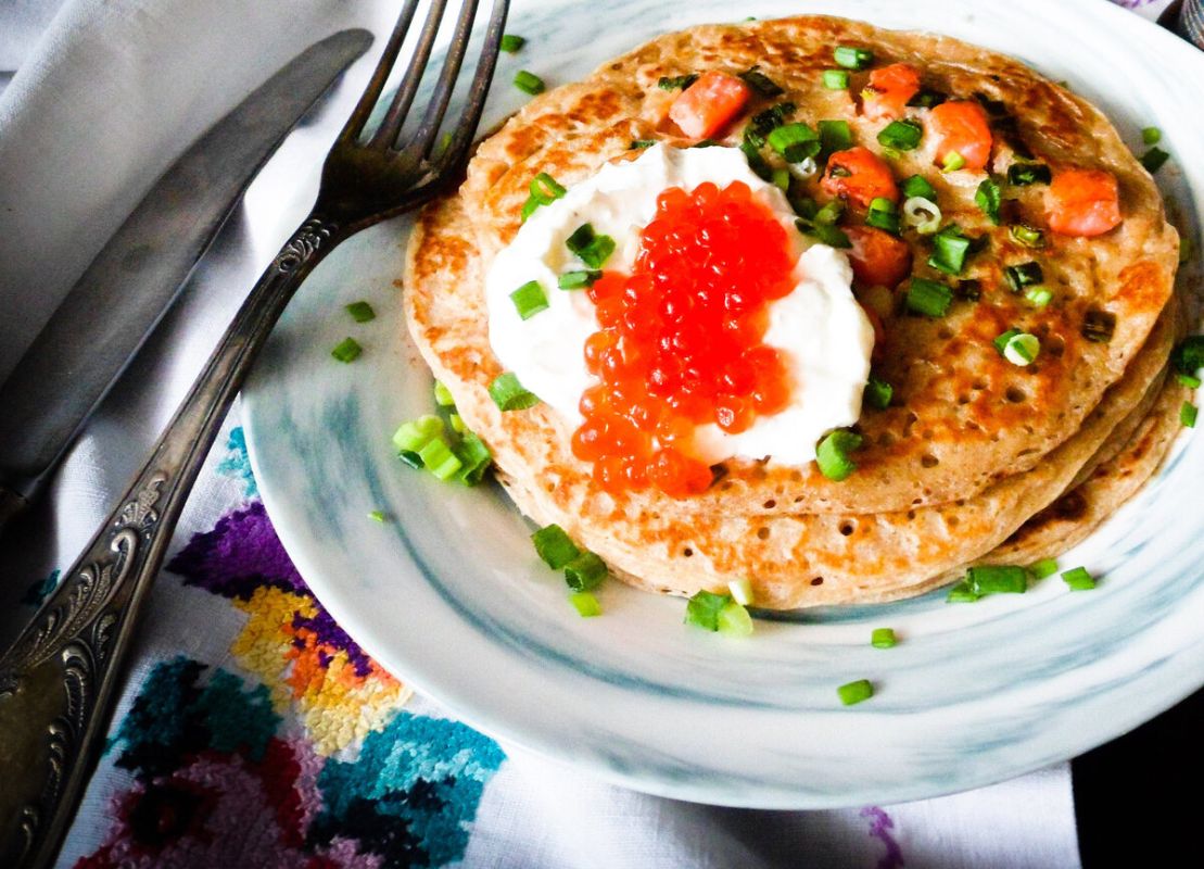 Вкусные ржаные блины: необычные сочетания для яркой Масленицы