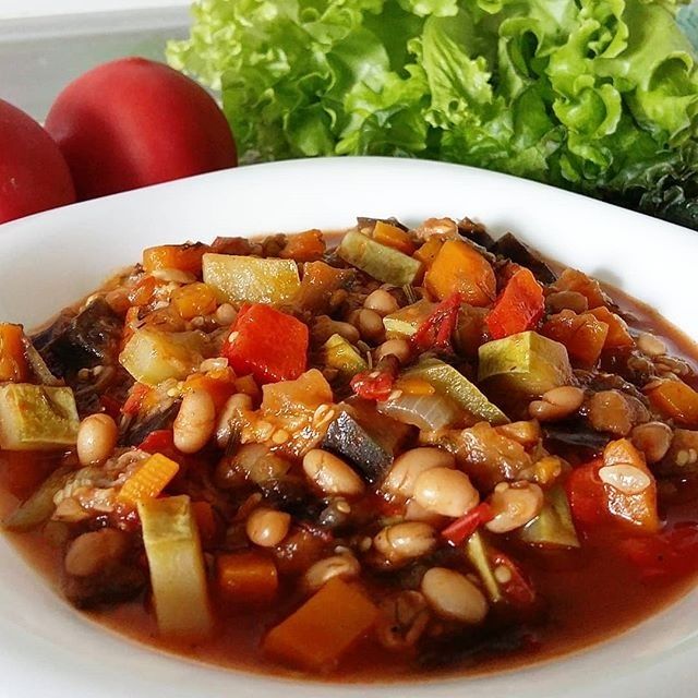 Как приготовить вкусное овощное рагу: простой рецепт