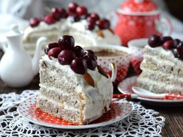 Нежный маковый торт с творожным кремом для каждого праздника