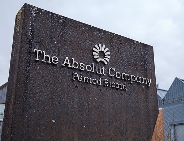 Pernod Ricard сталкивается со спадом выручки из-за падения спроса в США и Китае