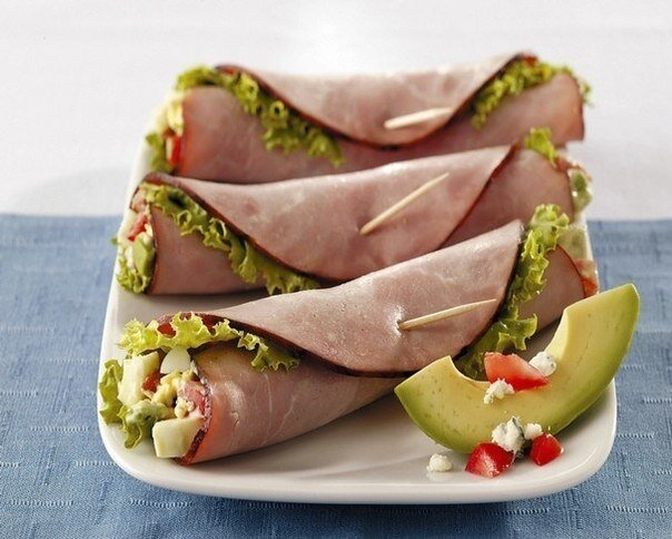 Ветчинные конвертики: оригинальный микс для вашей закуски