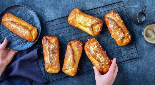 Булочки с повидлом «Аболитис»: вкус детства в каждой крошке