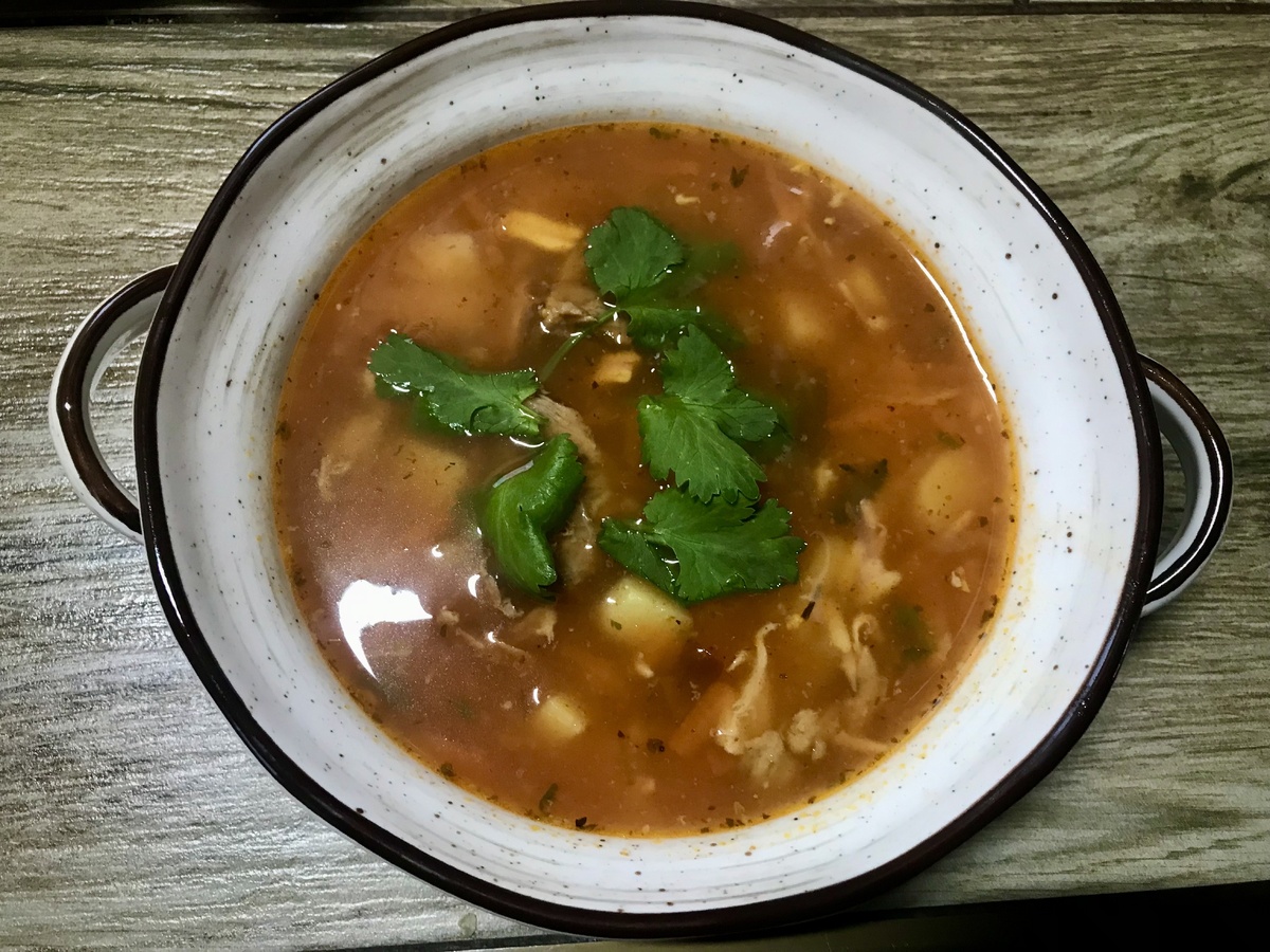 Суп харчо без лишних затрат: бюджетный и сытный рецепт для холодных дней