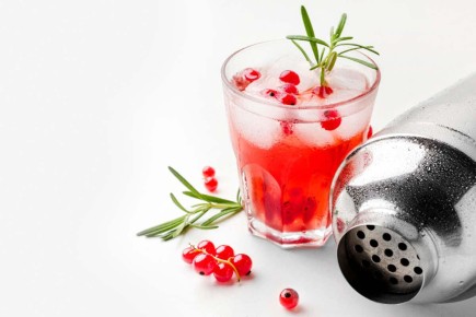 Наливки из осенних ягод: приготовьтесь к зимним вечерам