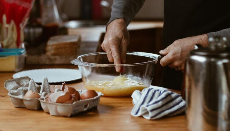 Незабываемый десерт за считанные минуты: секреты микроволновки