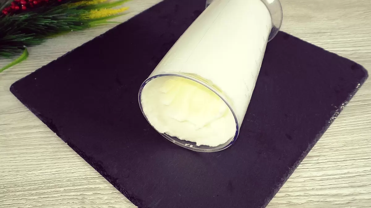 Тайны идеальных оладий: как приготовить большой воздушный шедевр