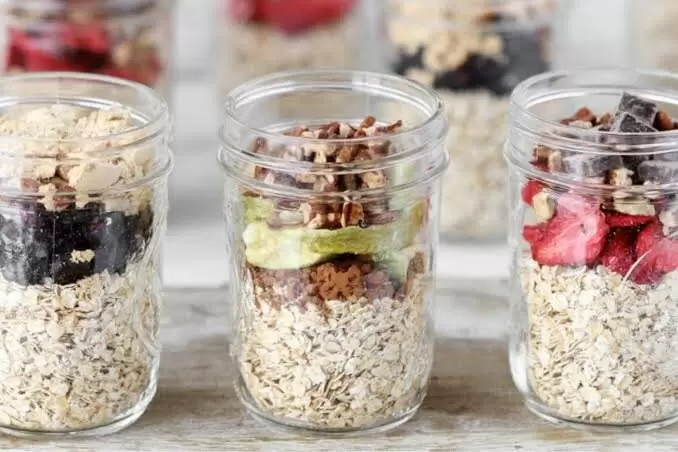 Утренние спасатели: 10 быстрых завтраков для занятых людей