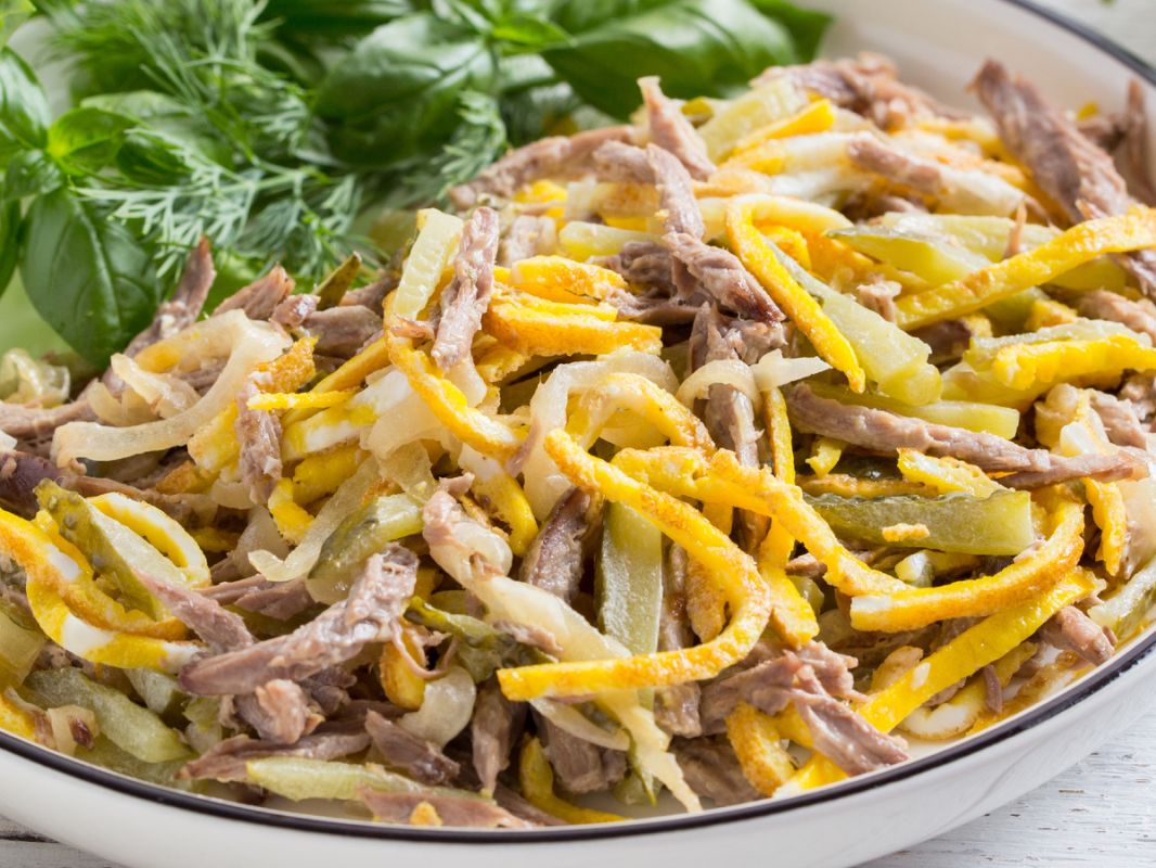 Салаты с говядиной: совершенное сочетание вкуса и эстетики