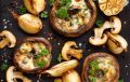 Фаршированные шампиньоны с ветчиной и сыром: легкость и вкус в каждой «корзиночке»