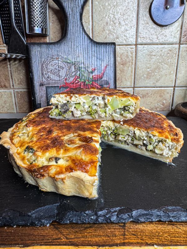 Удивительный куриный пирог с брокколи: кулинарный шедевр, который покорит сердца