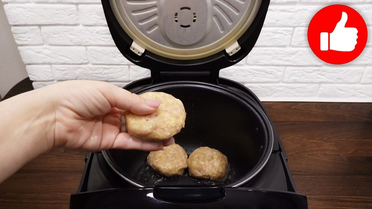 Как приготовить нежные куриные котлеты с майонезом в мультиварке: рецепт на любой случай